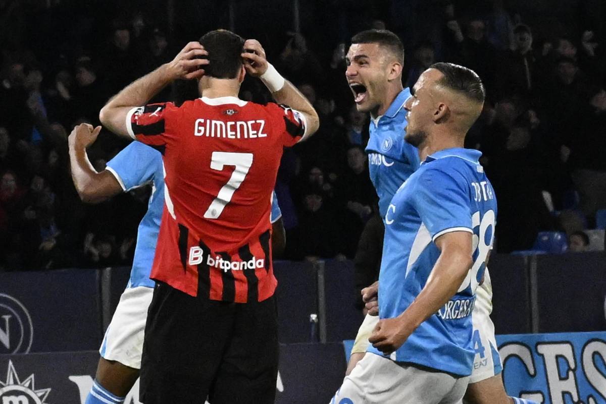 Santi Giménez, el máximo culpable: Milán sufre dura derrota ante Napoli y se separa de los puestos de Champions League