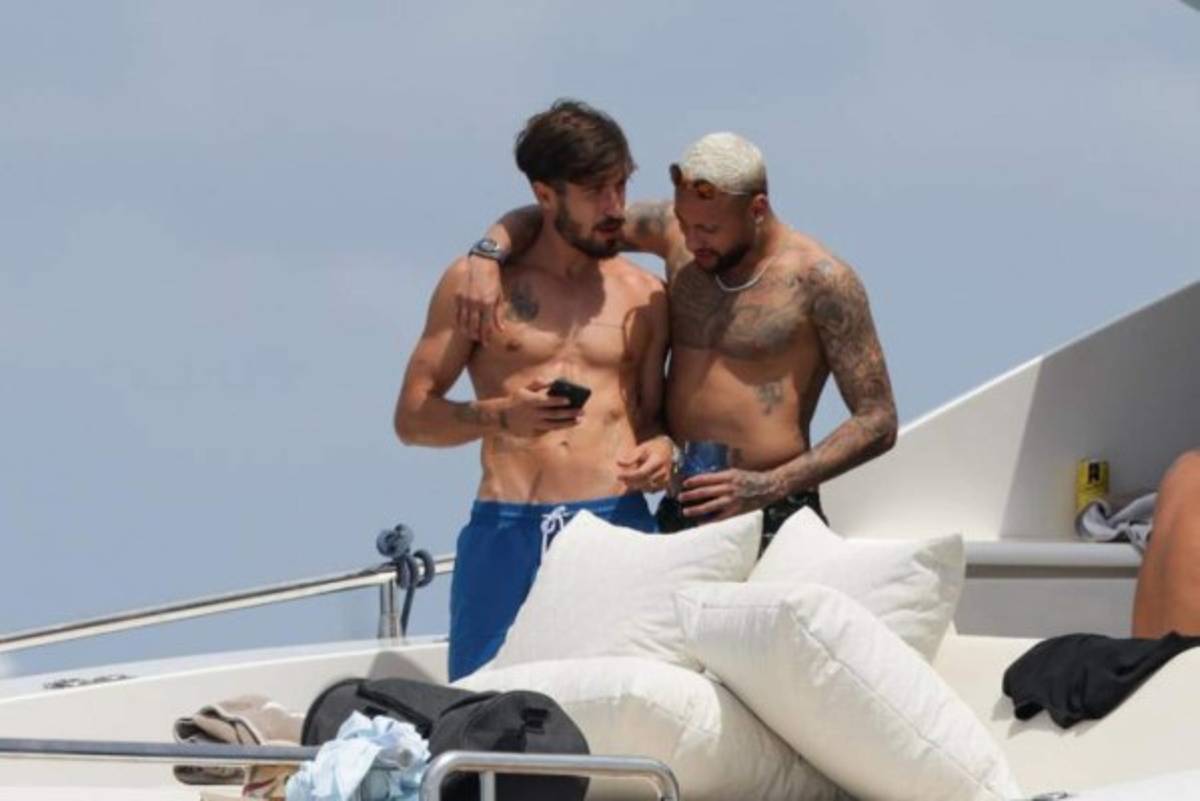 ¡Lo comparan con Hazard! Neymar sorprende con su estado físico en sus vacaciones desde Ibiza: 'increíble panza'   