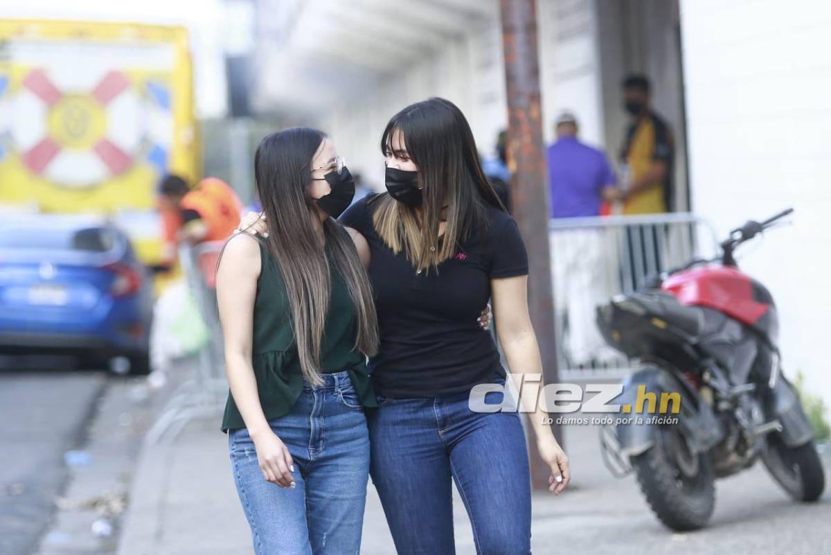 Seguridad, fiesta y mucho amor: así se vive en las afueras del Morazán previo a la final Real España-Olimpia