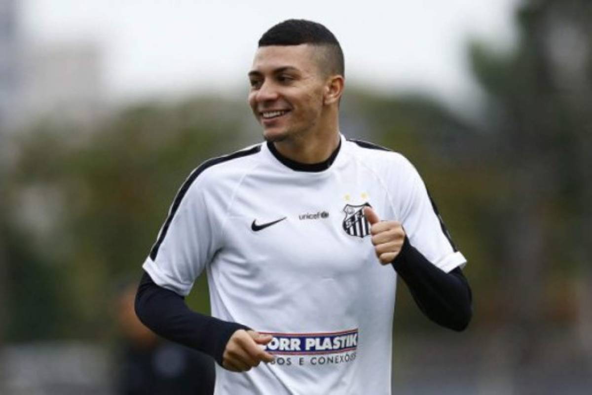 Los 11 cracks que podrían llegar a reforzar al Chapecoense