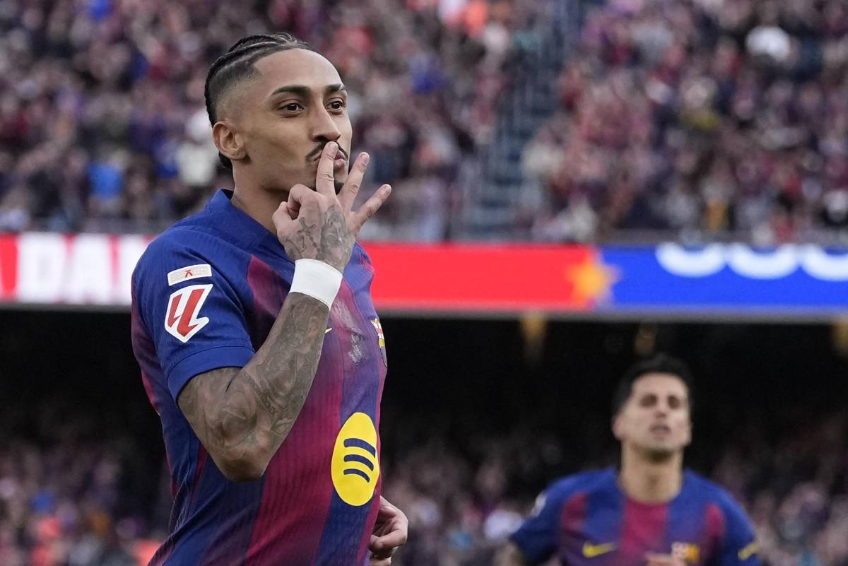 Raphinha anotó hat-trick y así marcha la carrera por el Pichichi de la Liga Española