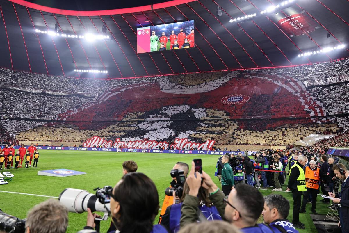 No se vio por TV: Mbappé y su gesto de enfado con la afición, el encapuchado, la jugada de la polémica, ¿y el VAR?