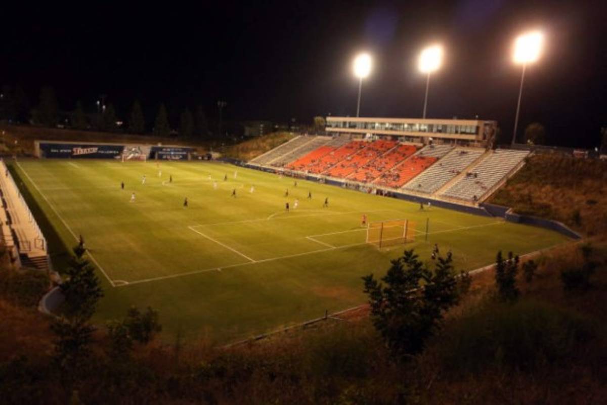 El Titan Stadium, el lugar donde 'Buba' López espera recuperar el brillo