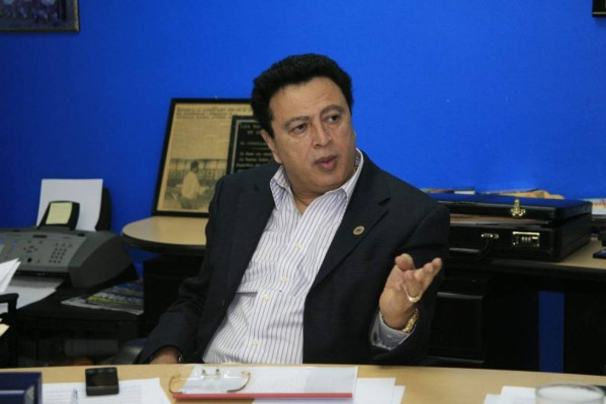 Las opciones para tomar la presidencia de la Fenafuth