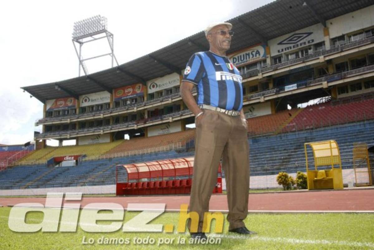 FOTOS: Don Nicolás, el padre de la dinastía Suazo y fiel aficionado al Marathón