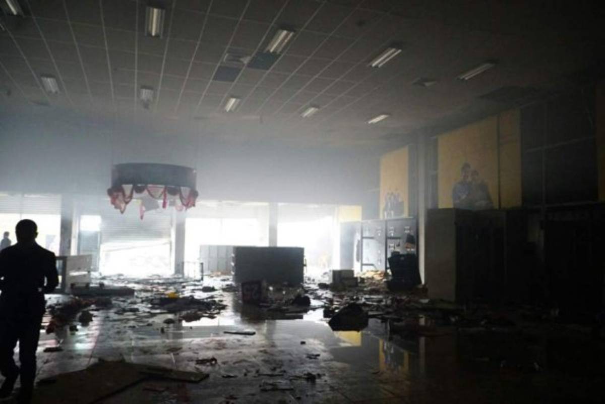 Impactantes fotos: Así quedaron tiendas en Honduras tras ser saqueadas y destuidas