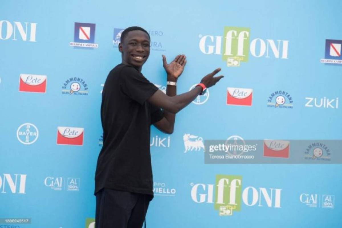 La historia detrás de Khaby Lame, el tiktoker viral que desfiló en el Festival de Cine de Venecia