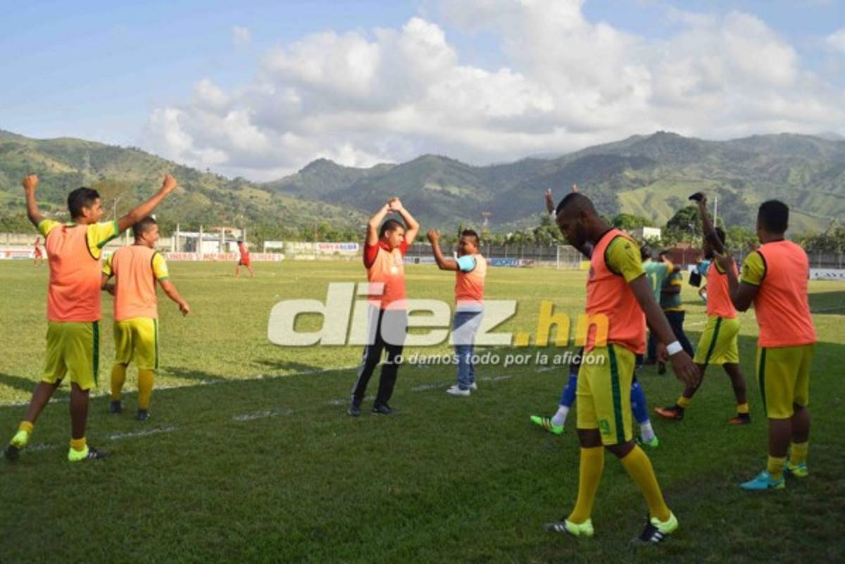 El pleito en el Excélsior y las fotos que no viste en TV de la Fecha 15