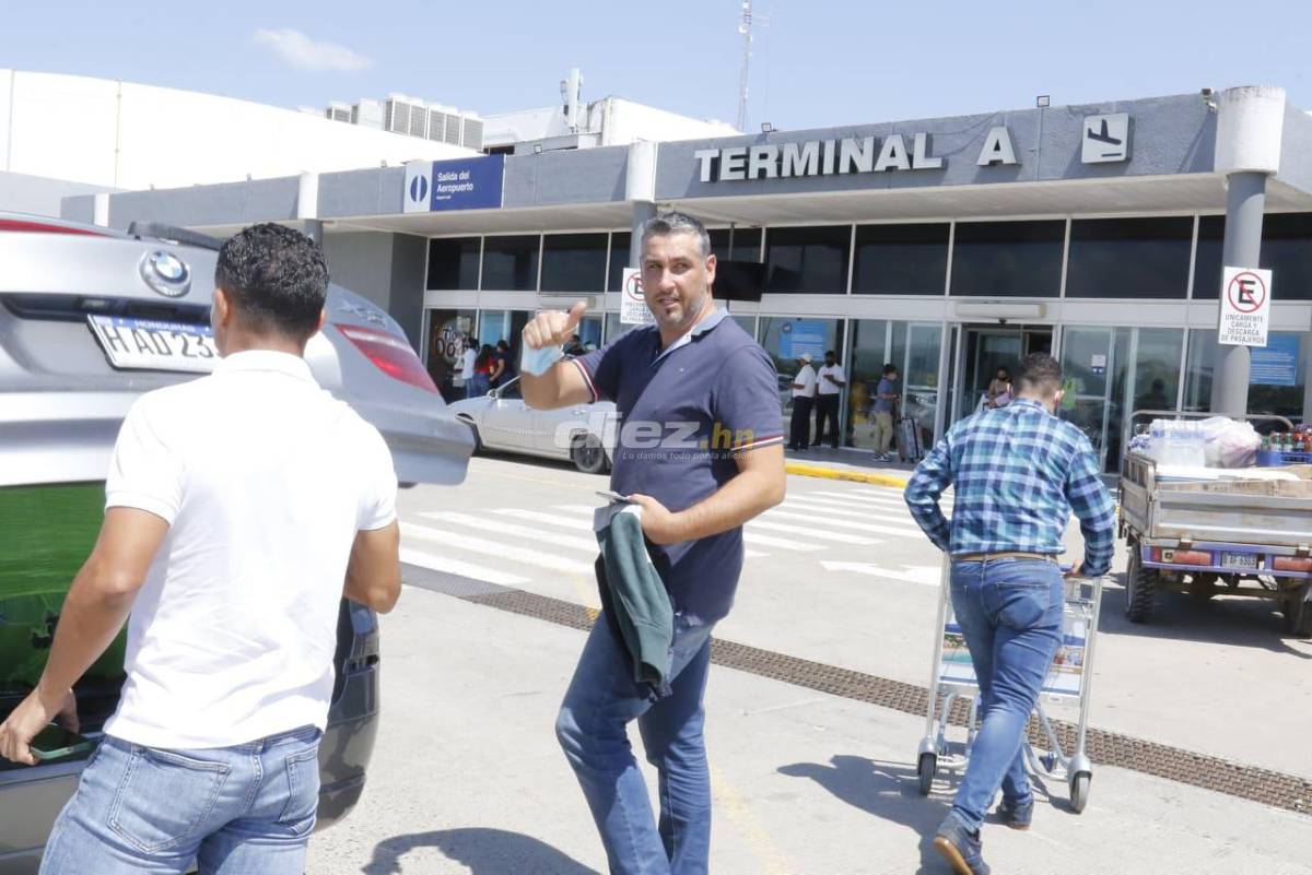 El reencuentro de dos ídolos verdolagas: Juan Obelar regresa a Honduras y Marío Berríos lo recibe con los brazos abiertos