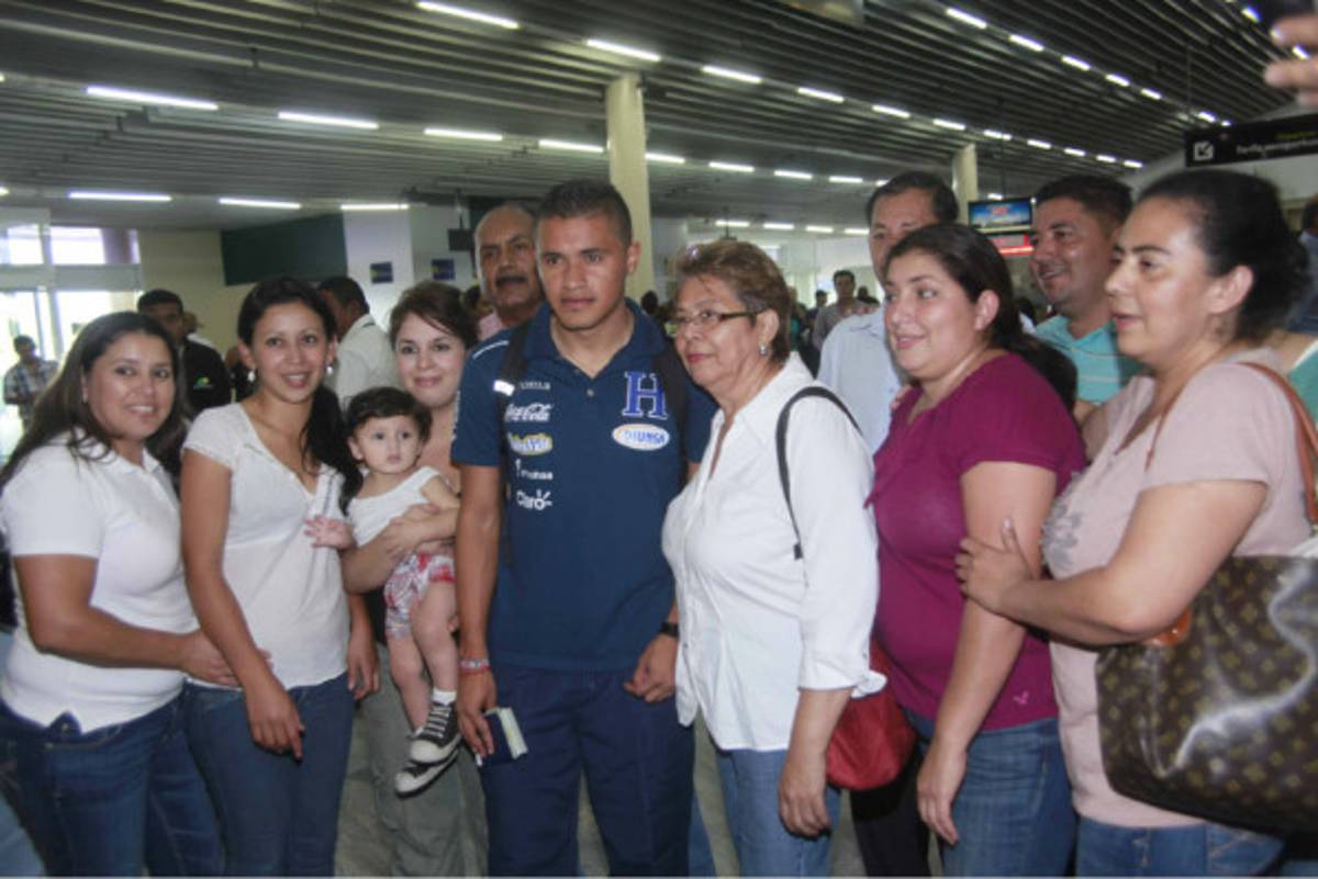 La Selección Nacional de Honduras partió hacia Costa Rica.