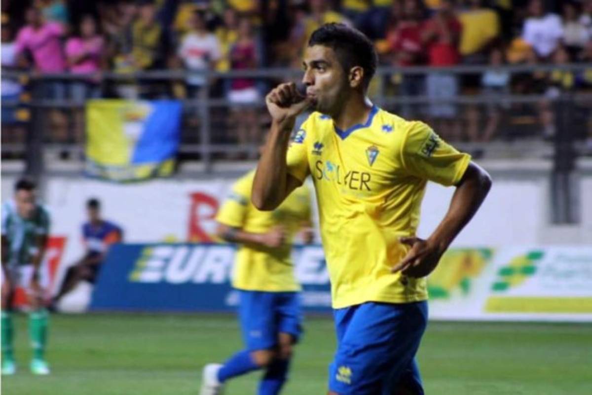 Jonathan Rubio será el décimo octavo hondureño en jugar en España