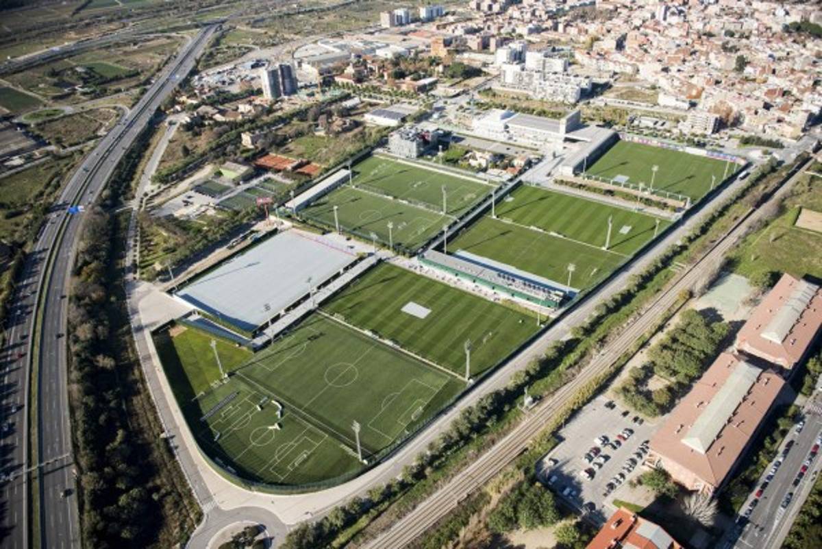 Conocé por dentro y por fuera la nueva casa del Choco Lozano en España