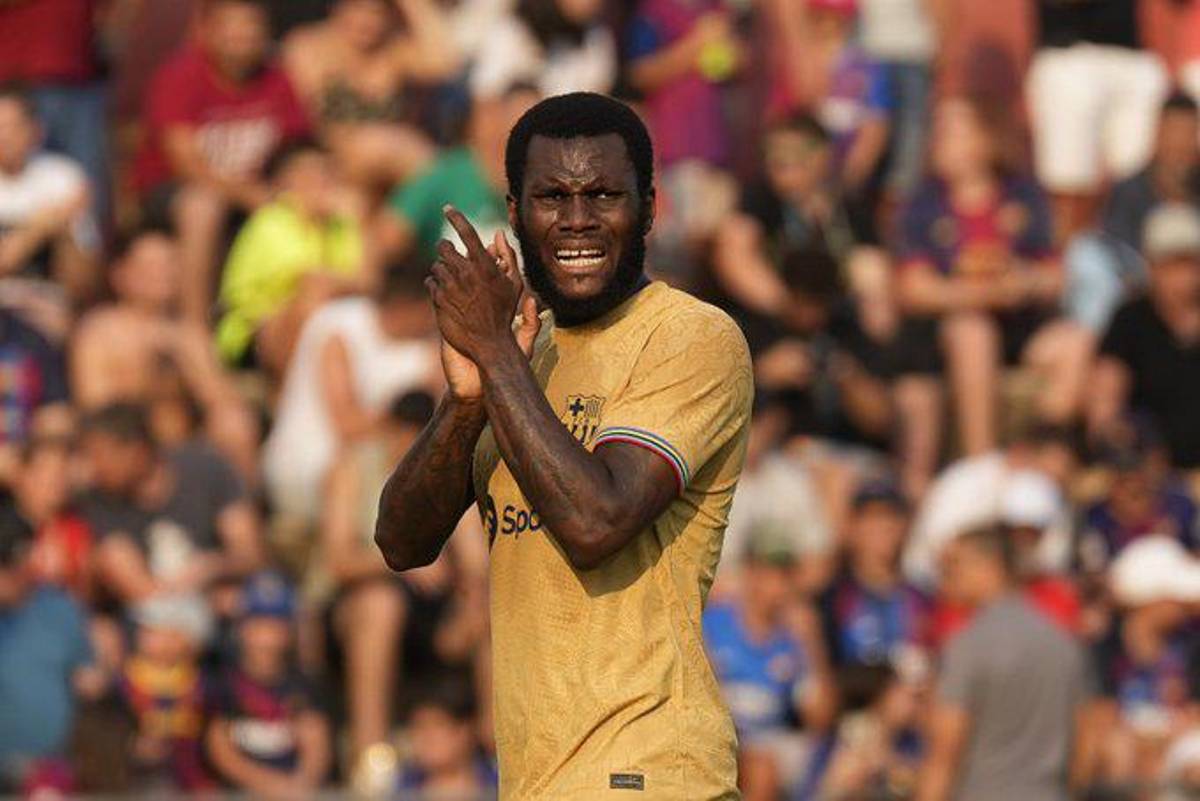 Así fue el primer amistoso del Barcelona de Xavi: El debut de Kessié, los capitanes y el “descarte” que sumó minutos