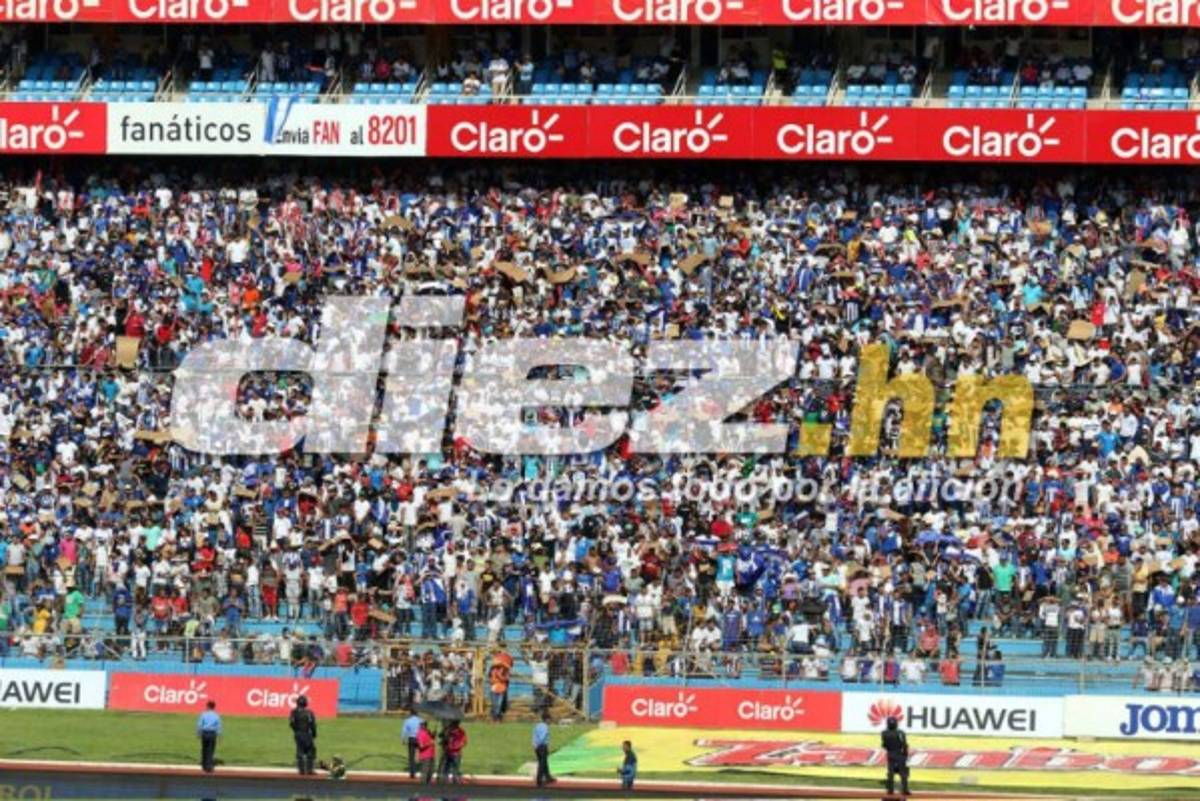 ¡NO HUBO LLENAZO! Afición no llenó el Olímpico para el Honduras-EEUU
