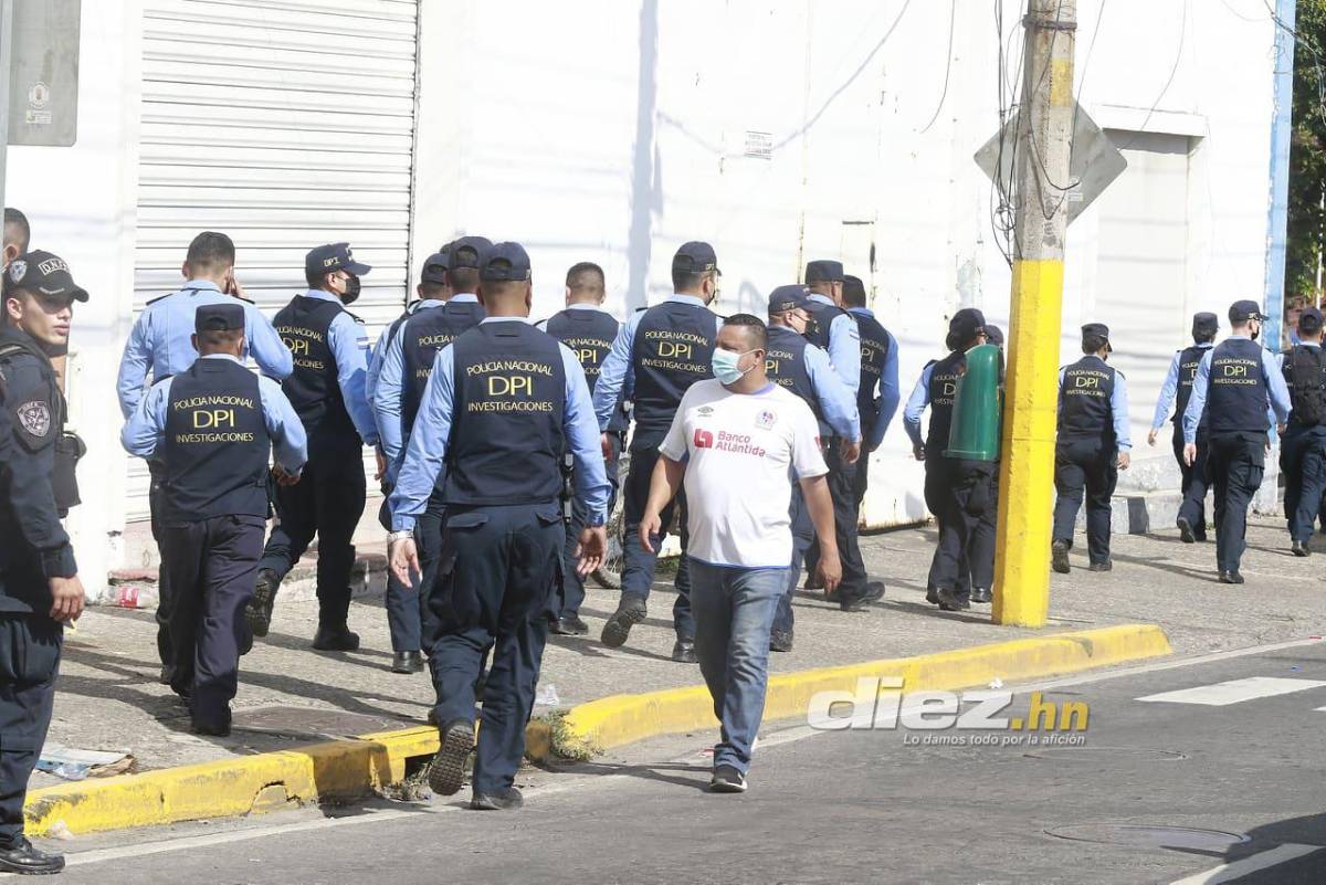 Seguridad, fiesta y mucho amor: así se vive en las afueras del Morazán previo a la final Real España-Olimpia