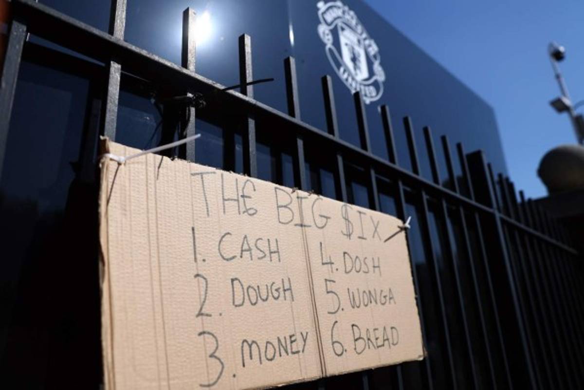''Descanse en paz el Manchester City'': afición inglesa toma los estadios y estalla por la Superliga europea