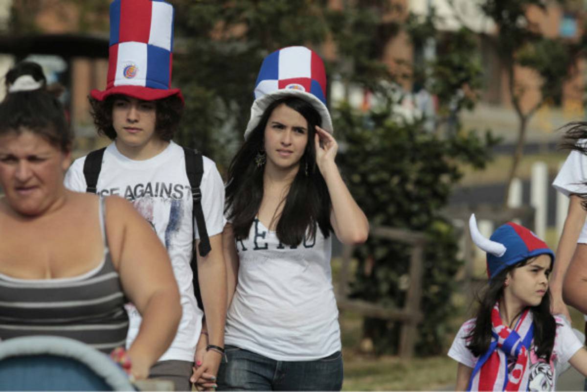 Ambiente en el partido Honduras vr Costa Rica.