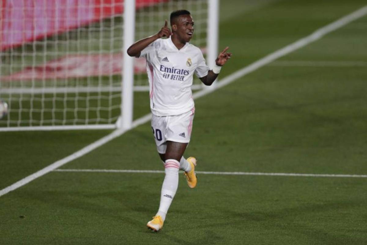 ¿Juega Sergio Ramos? Así sería la alineación del Real Madrid para el clásico ante el Barcelona