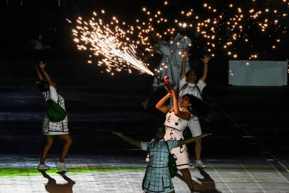 Shakira se roba las miradas en la inauguración de los Juegos de Barranquilla