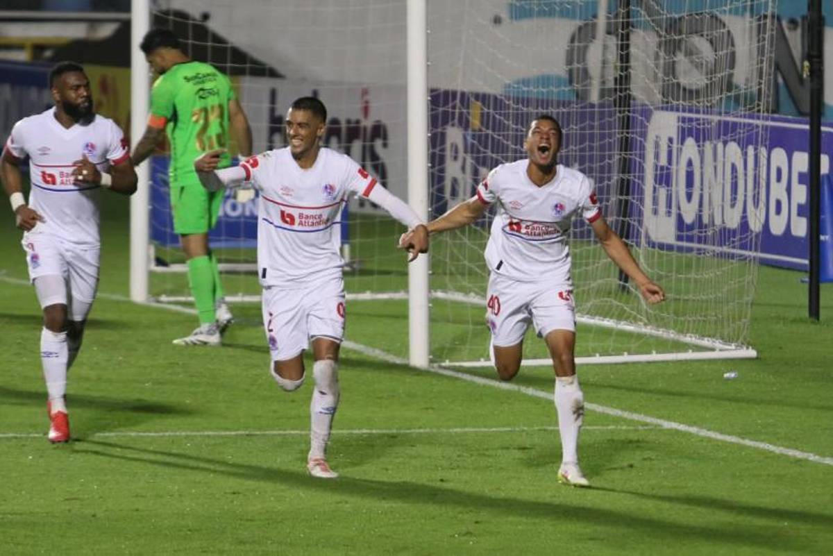 ¿Eduardo Espinel con Alexy Vega? El regalo de Marathón a Yustin Arboleda y la bronca entre Real España y Motagua