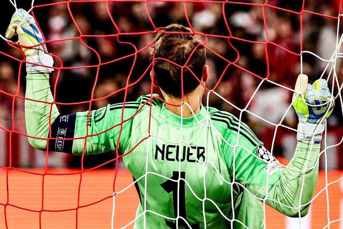 No se vio por TV: Mbappé y su gesto de enfado con la afición, el encapuchado, la jugada de la polémica, ¿y el VAR?