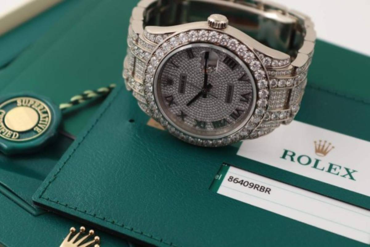 Romell Quioto presume su último lujo: Un reloj Rolex con diamantes  