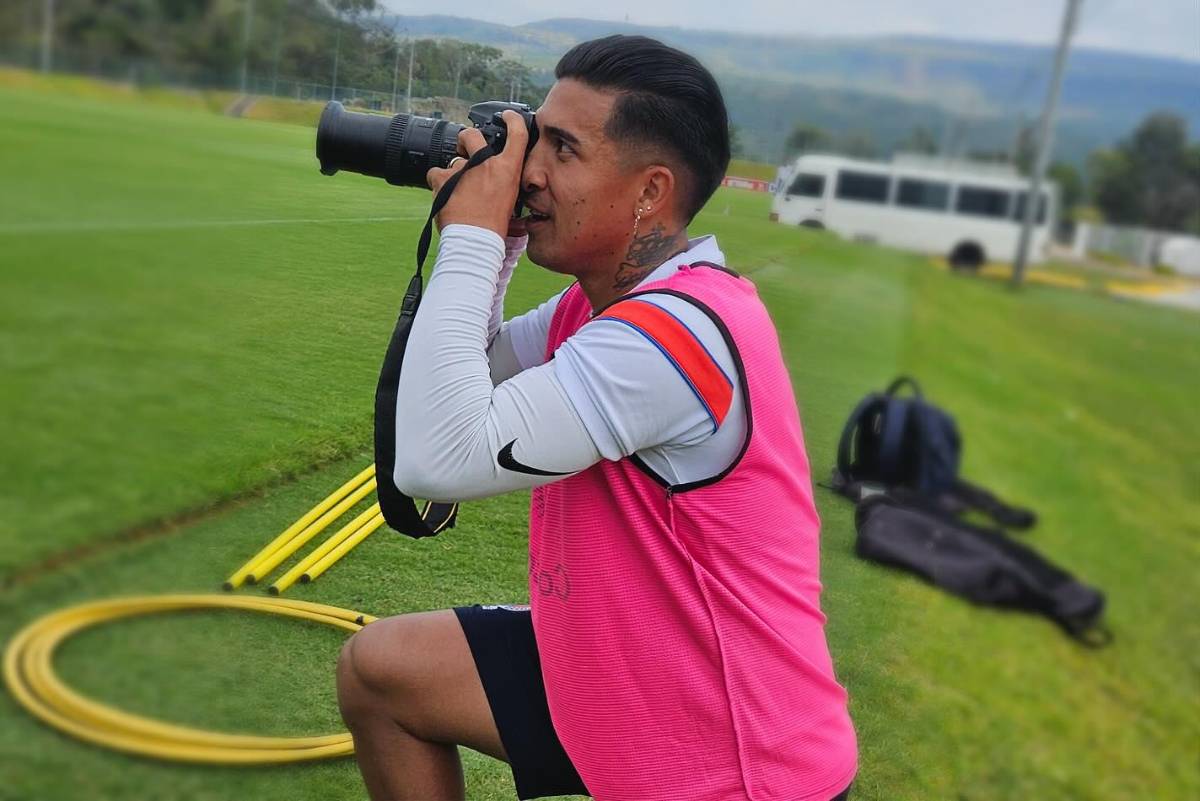 Michaell Chirinos, el álbum más personal del primer hondureño nominado al premio Puskas del The Best 2024