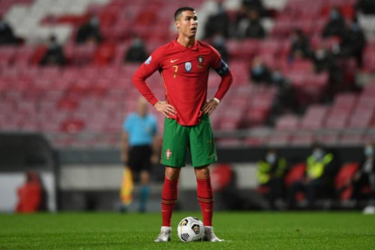 Abrazo entre cracks y la dura entrada de Cristiano Ronaldo en la derrota de Portugal ante Francia