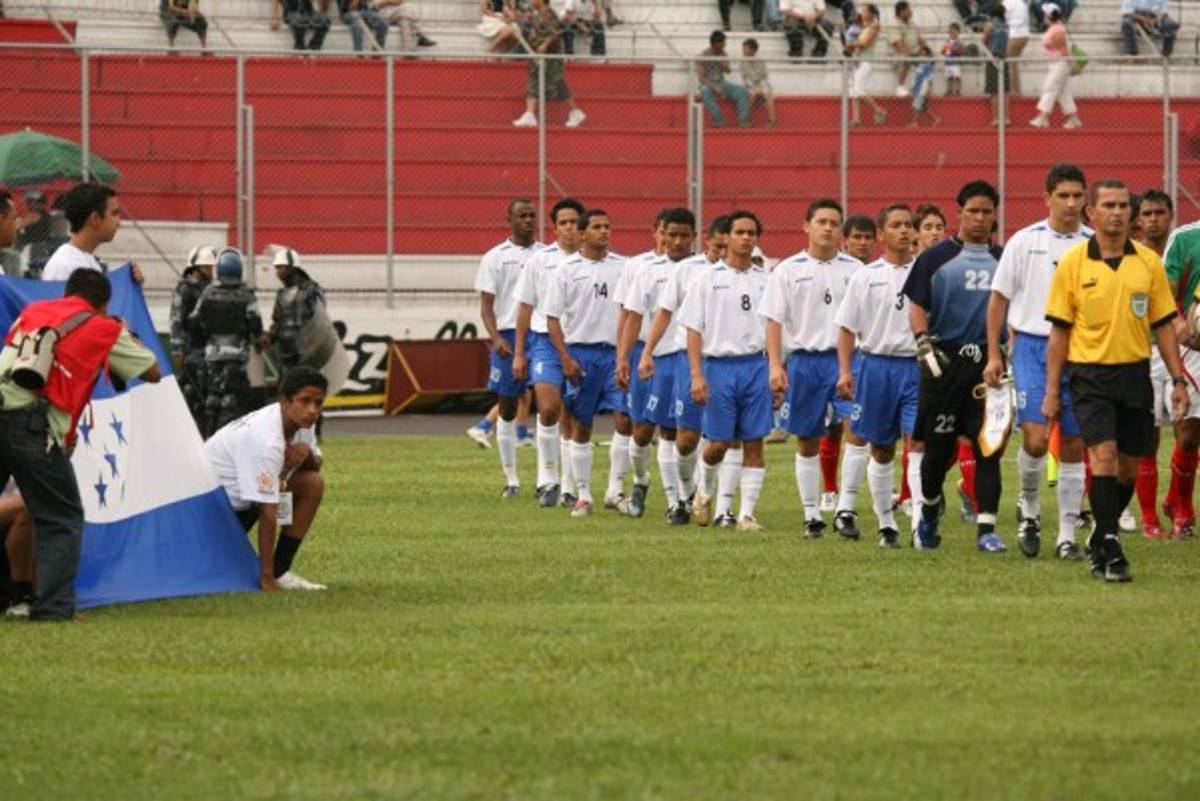 Los futbolistas hondureños que han cumplido todos los procesos de selecciones