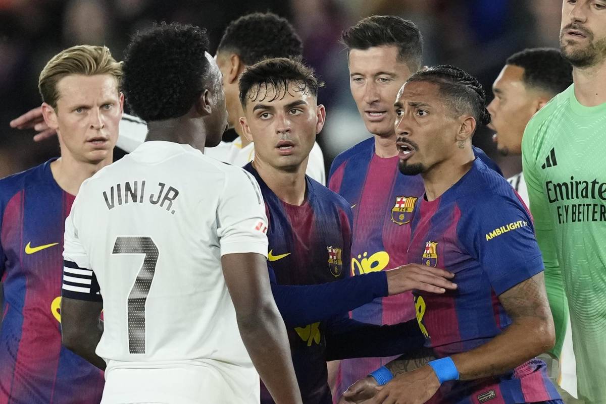 Agarrón en el Clásico, el penal que pidió Real Madrid y Vinicius responde con las 15 Champions