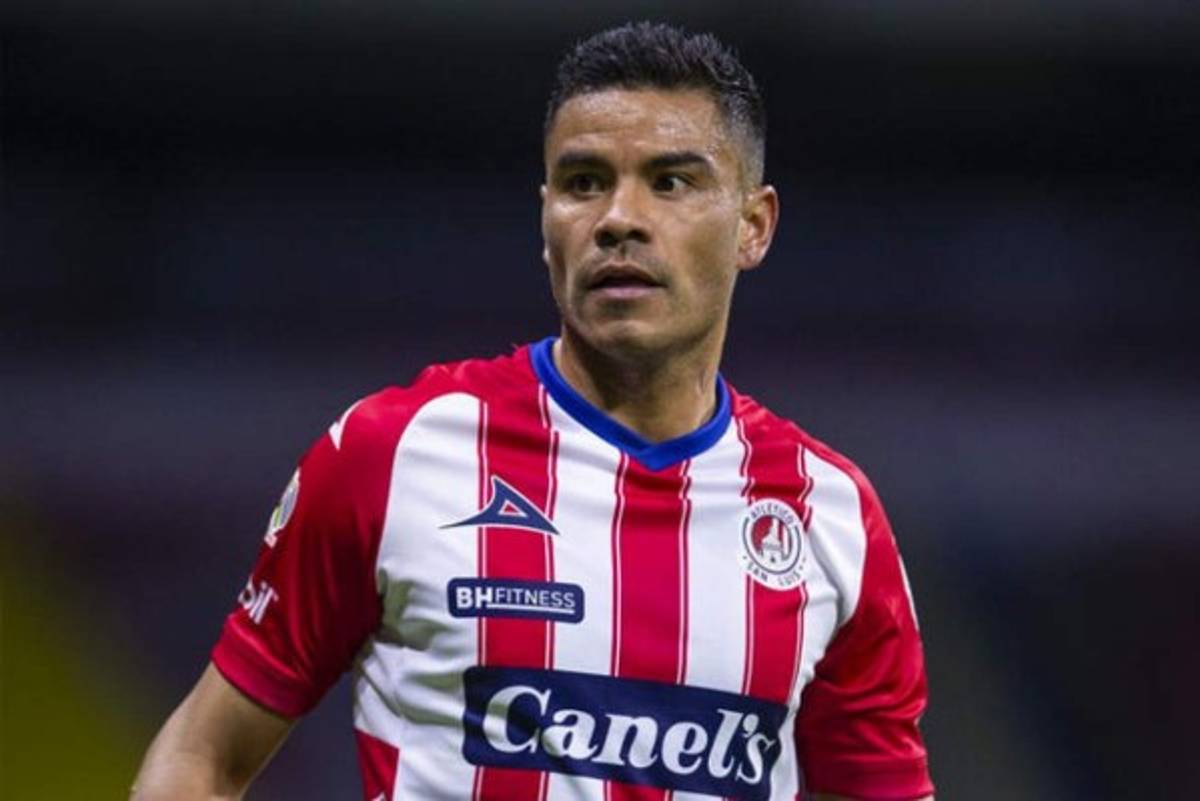 Fichajes Liga MX: Podolski da la sorpresa, los mexicanos que jugarán en España y el que vuelve al Barça