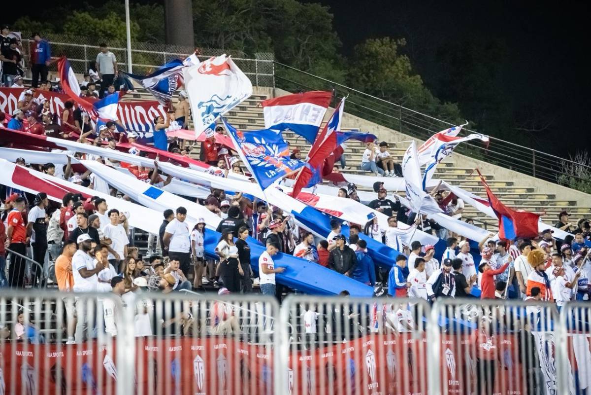 ¡Bochorno en New Orleans! Argentino Agustín Mulet y Riky Zapata se pelean a puño limpio en un amistoso Olimpia-Motagua