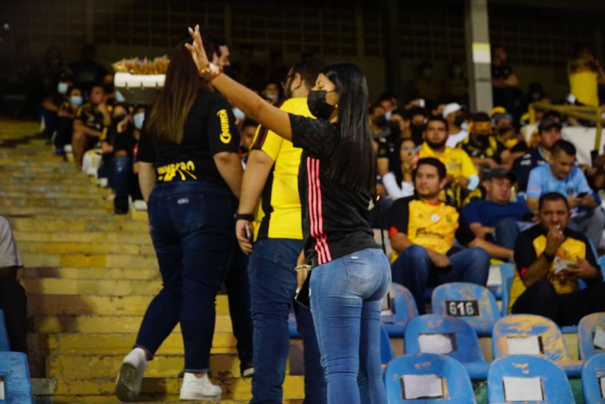 ¡Aficiones unidas y así se prepara la ‘Mega’! El ambiente en el Morazán previo al Real España-Motagua