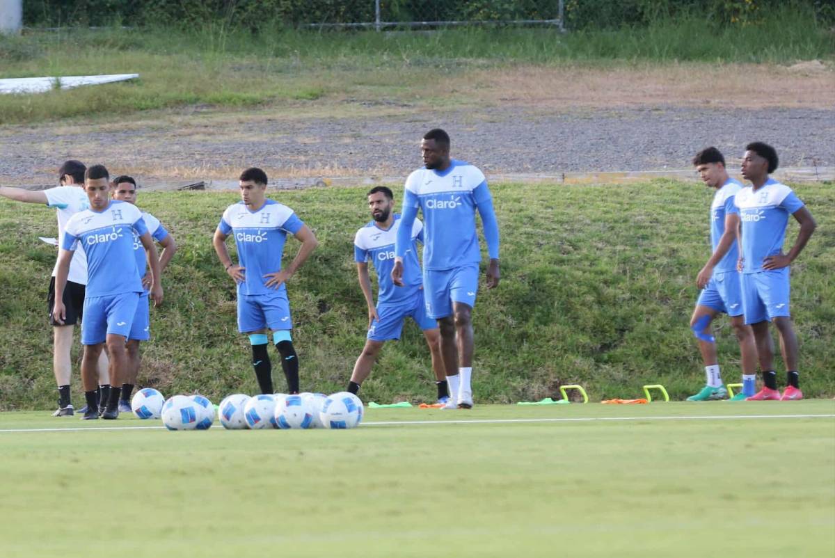 Llegó de sorpresa y otro futbolista se recuperó: Honduras sigue su preparación contra Nicaragua y Costa Rica