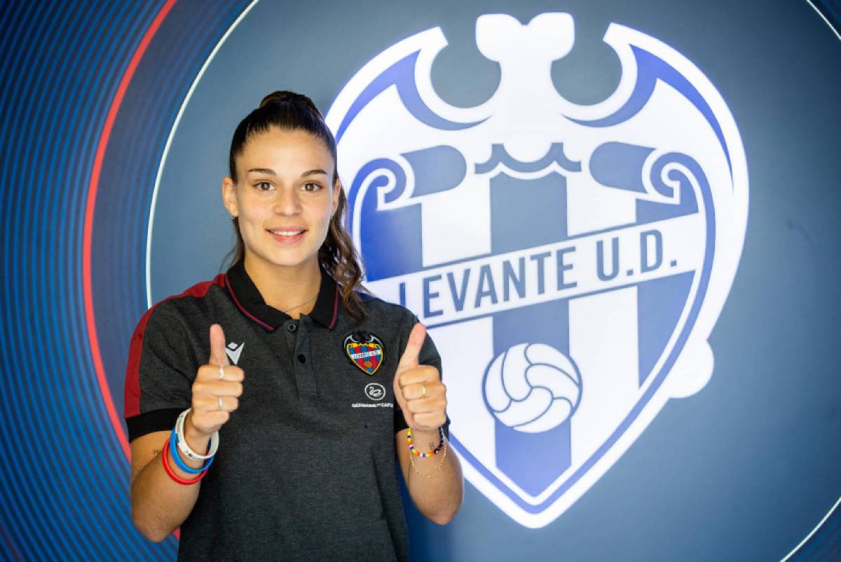 Escándalo: Gio Queiroz denuncia haber sufrido “acoso” en el Barcelona y publica una carta para contar todo