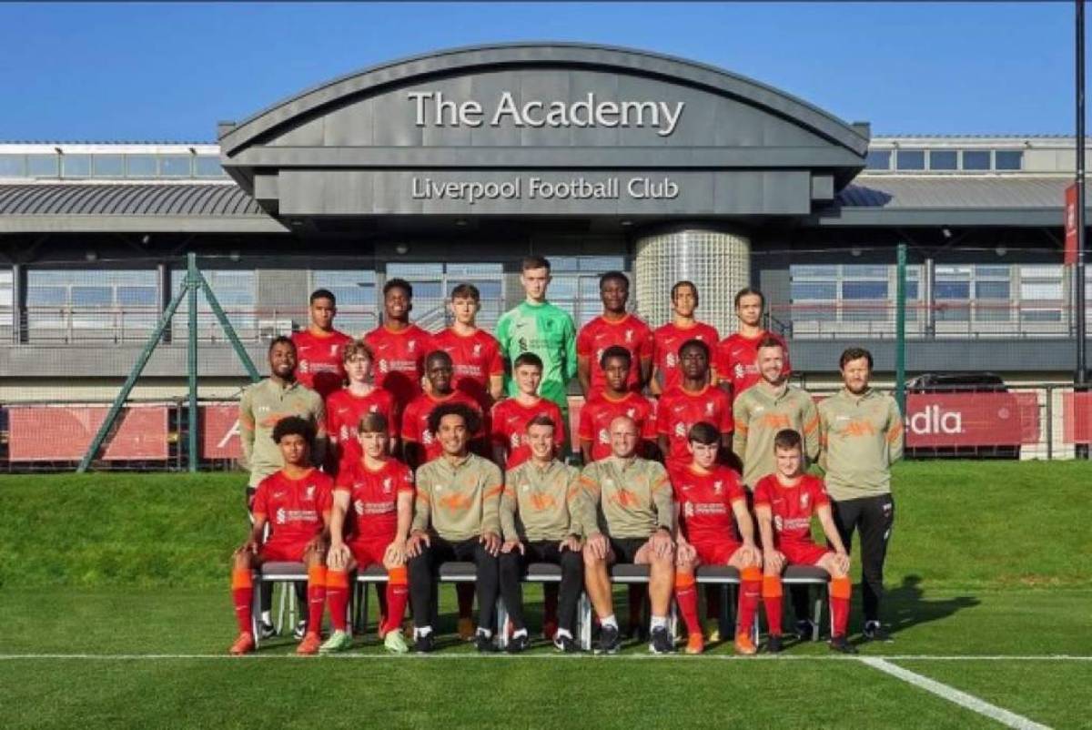 Así ha sido el crecimiento futbolístico de Keyrol Figueroa con el poderoso Liverpool de Inglaterra