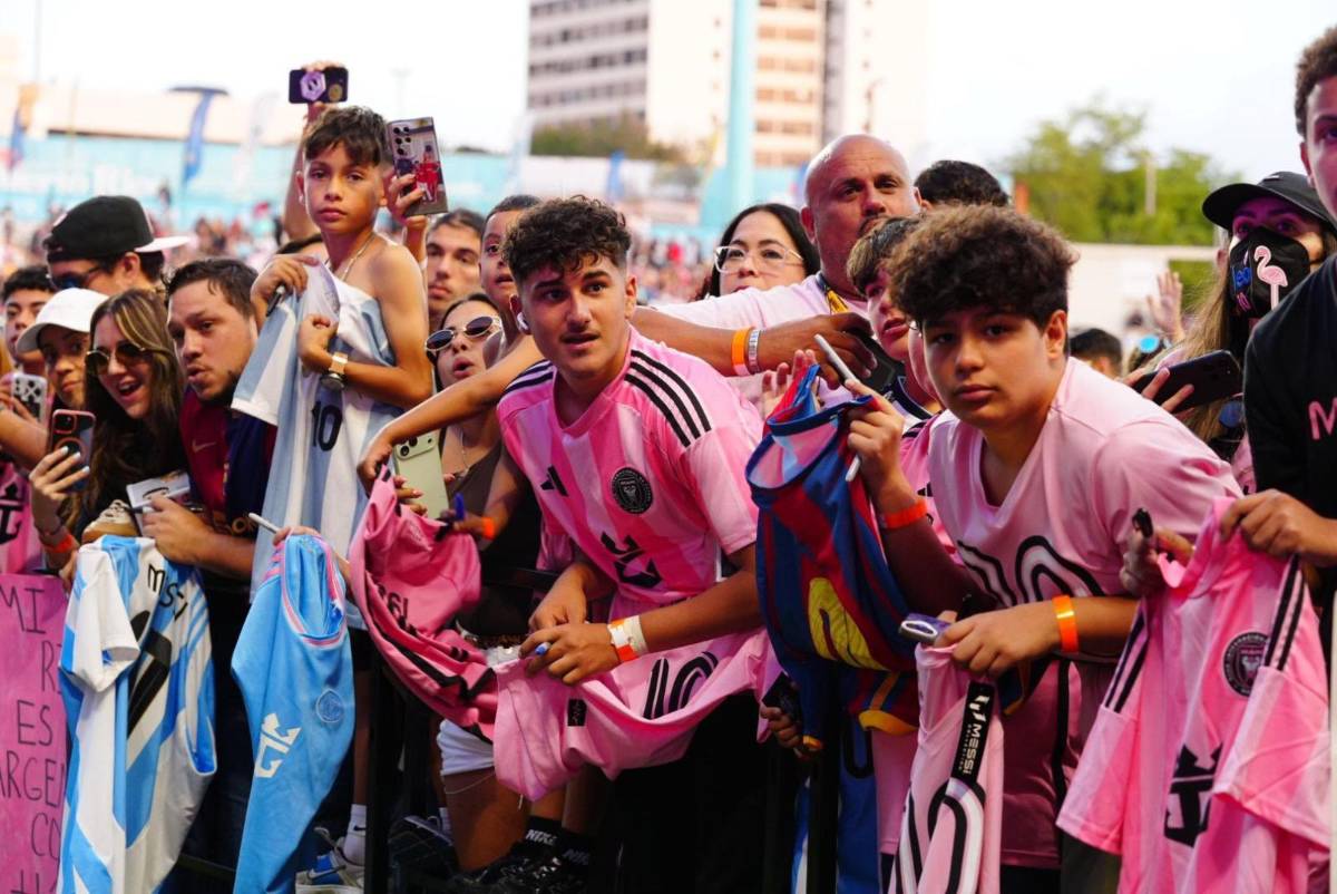 Messi conquista la ciudad de Bad Bunny en Puerto Rico: esta es la locura que ha desatado el '10' de Inter Miami en la isla