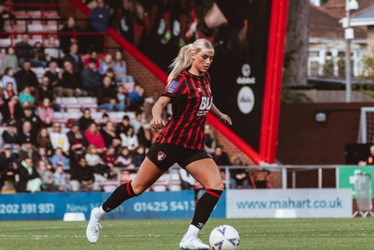 Argentino presentó a su novia futbolista y es una hermosura: ambos juegan para el mismo club