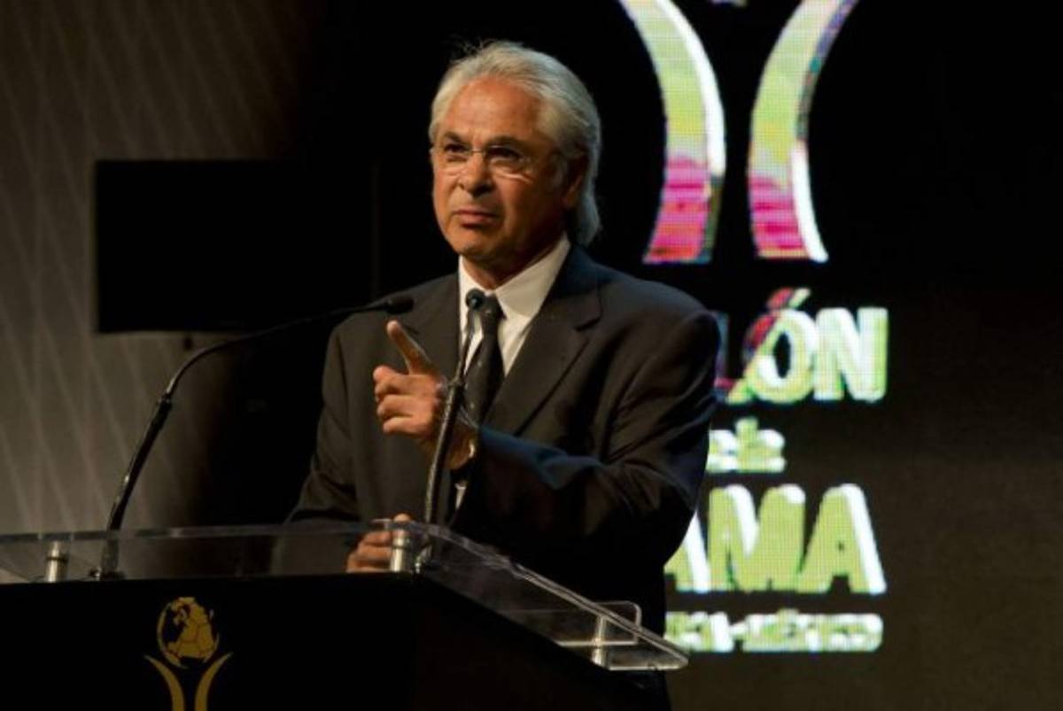 Mejía Barón: 'Le deseo lo mejor a México, ojalá y juegue bien”