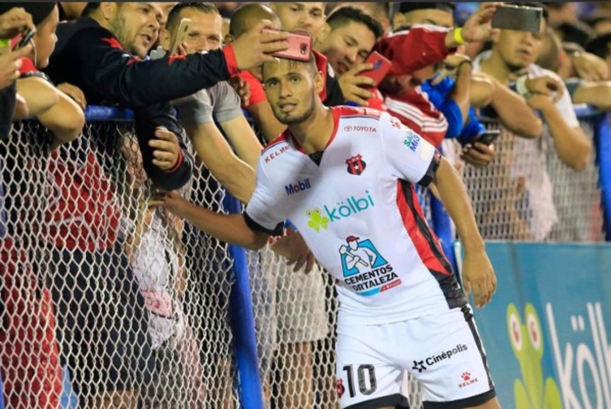 Alex López: 'Si quieren que me quede, yo no tengo problema”