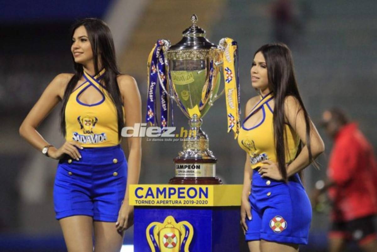 ¿Quién es? La preciosa rubia que se paseó por el Nacional durante el Motagua - Vida