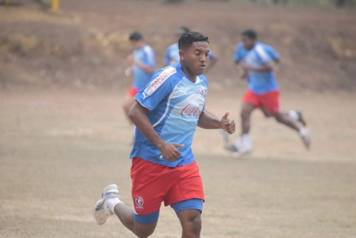 ¡Uno es modelo! Futbolistas que estuvieron en Olimpia y quizá no los recuerdes