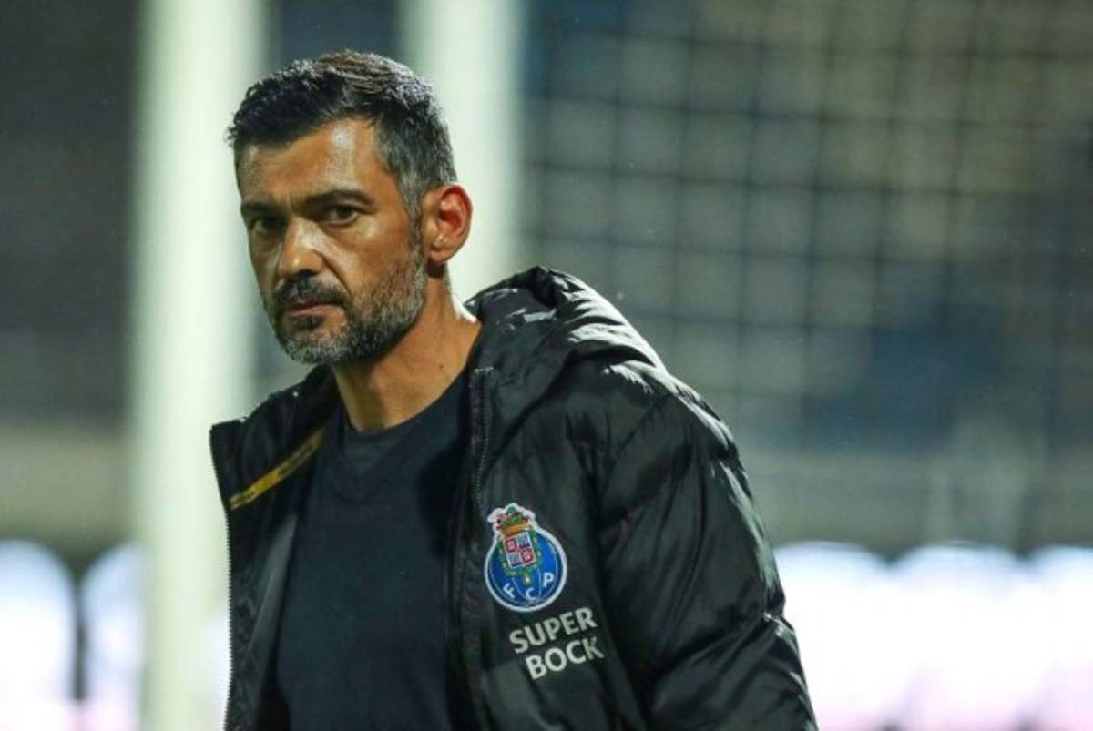 Grandes cracks que hace poco los mirábamos jugar y ahora son técnicos de fútbol