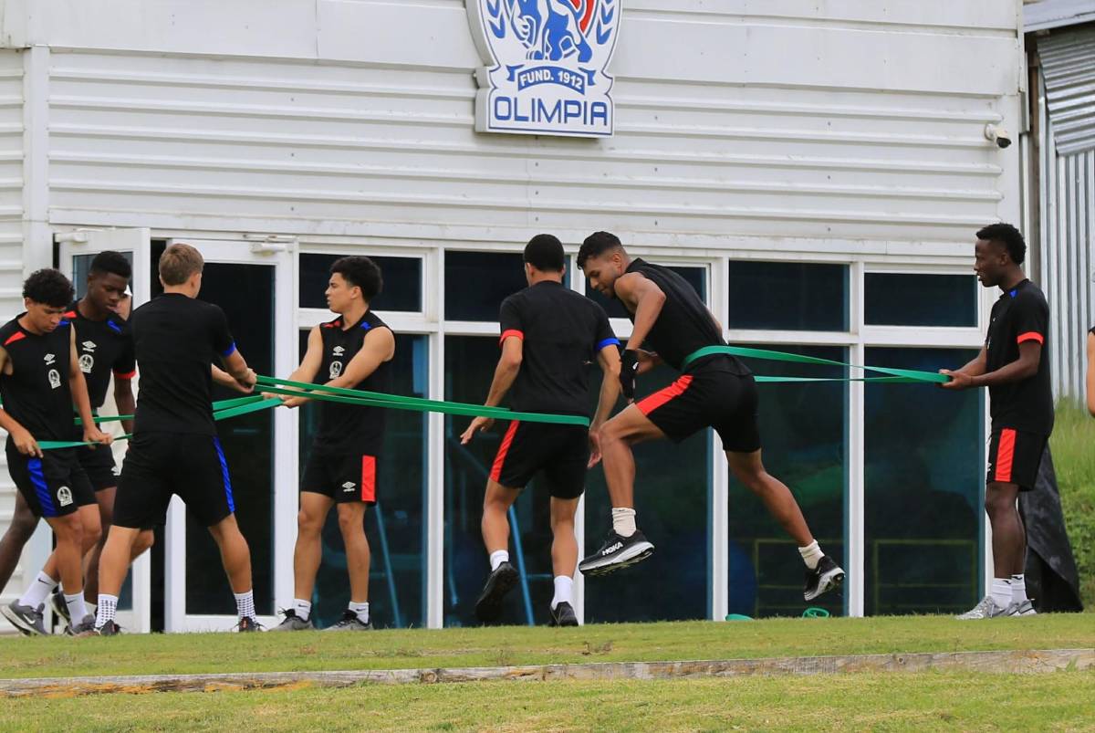 Con dos sorpresas: así fue el entreno de Olimpia previo al debut en Liga Nacional
