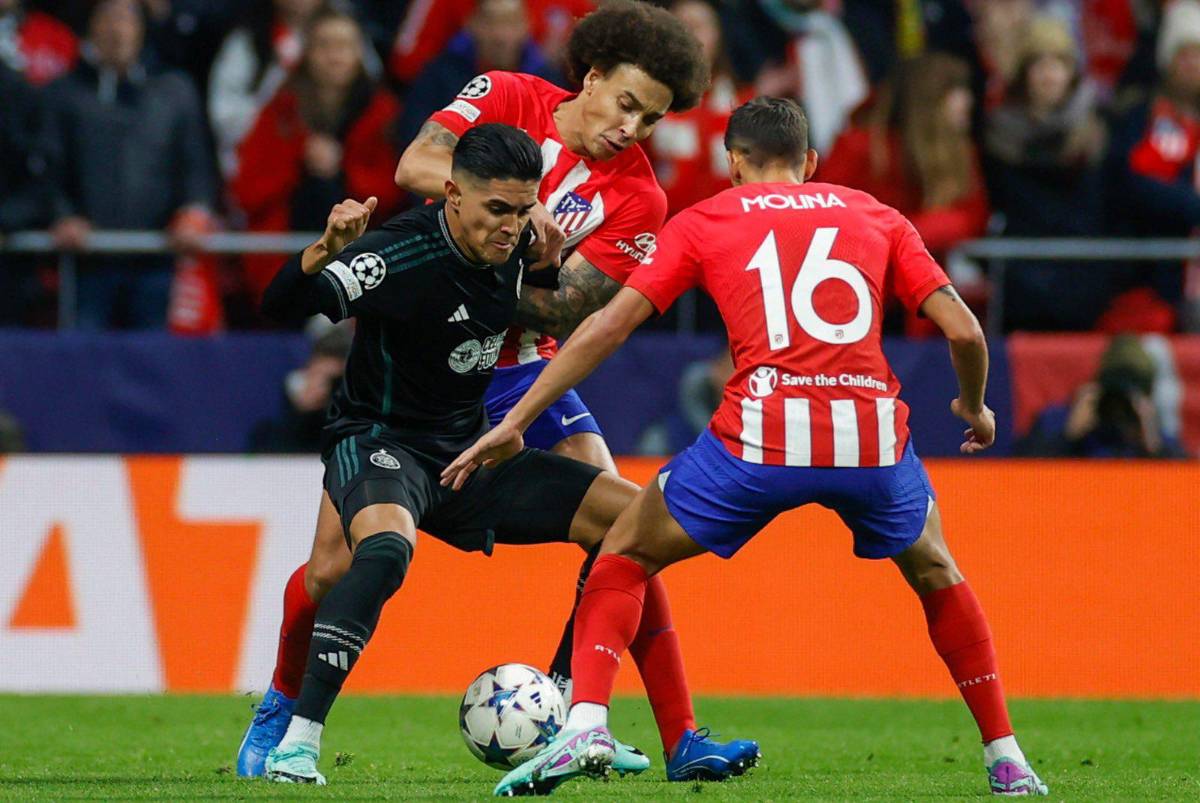 FOTOS: La tristeza de Luis Palma, Honduras presente y la petición de aficionado en el Atlético - Celtic