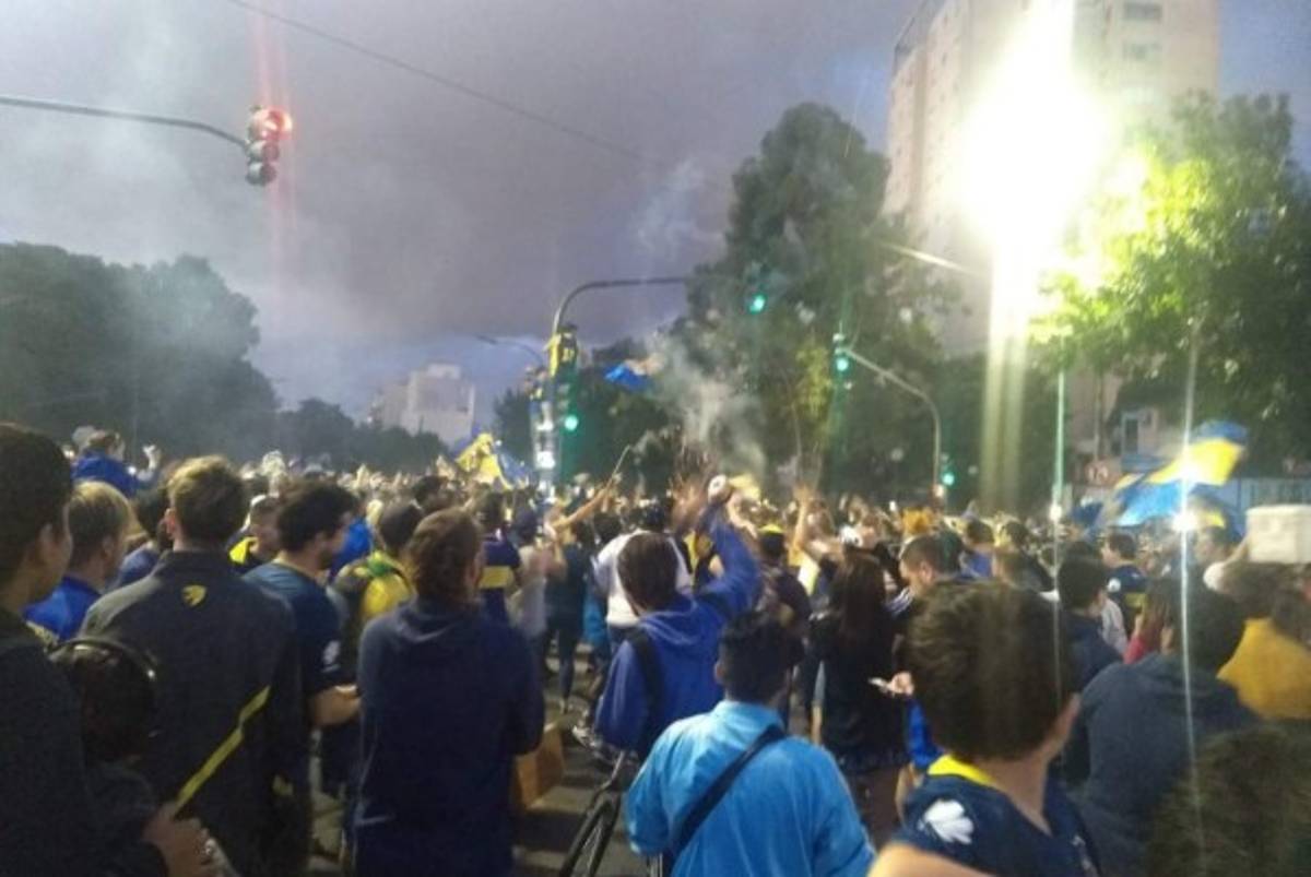 FOTOS: La impresionante despepida de los aficionados al Boca Juniors