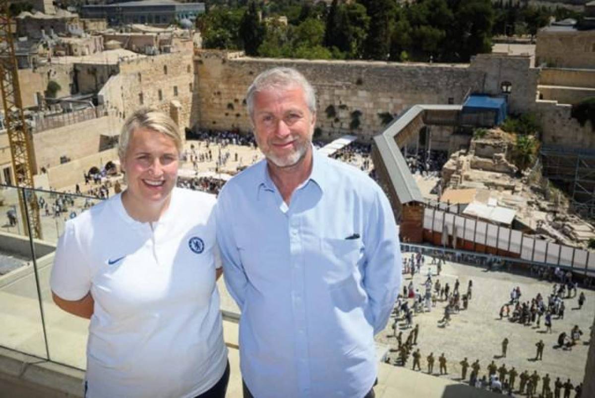 Los vínculos de Abramovich con Putin que lo apartan del Chelsea: lo que hizo por el presidente ruso y su fortuna al descubierto