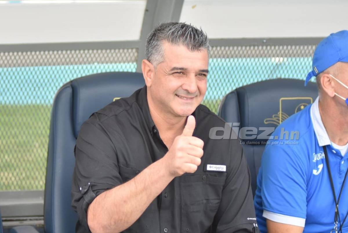 No pudo contener las lágrimas: Diego Vázquez llora y así fue captado en su último día como entrenador de Motagua