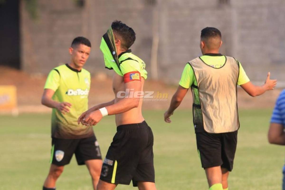 FOTOS: El llanto de los jugadores de Real Minas tras perder ante Marathón