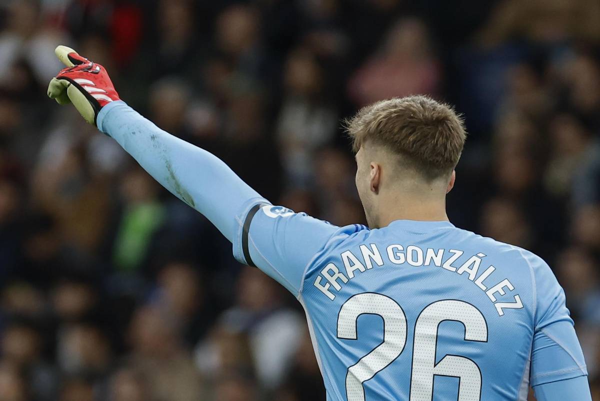 El 'regalo' del árbitro al Real Madrid, la pesadilla de Vinicius y la bronca de Mbappé tras caer ante Valencia